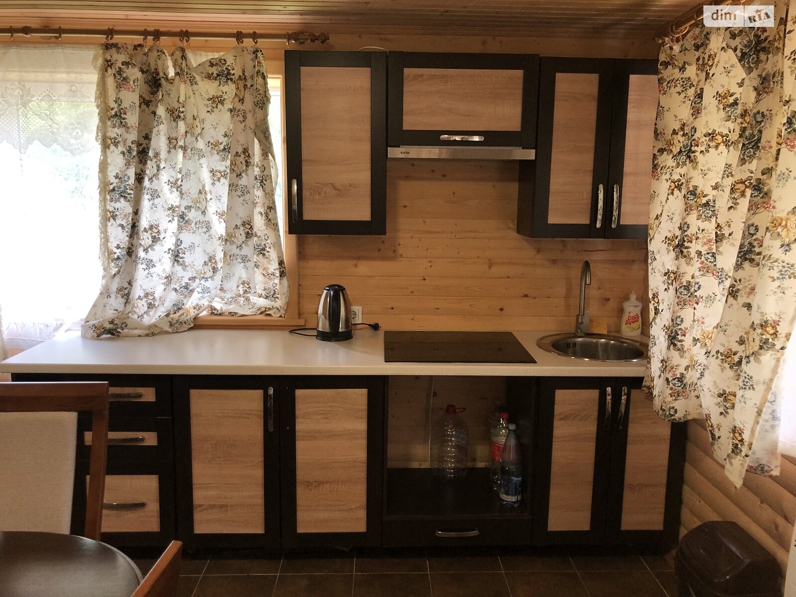 триповерховий будинок, 1000 кв. м, піноблок. Продаж у Шаяні фото 1 триповерховий будинок, 1000 кв. м, піноблок. Продаж у Шаяні фото 1
