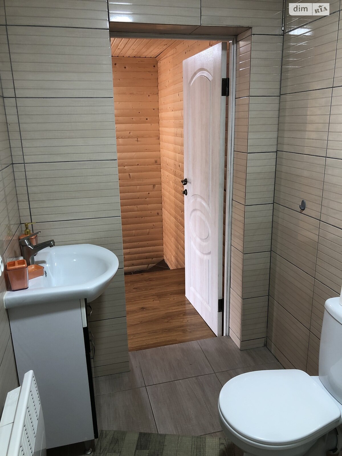 триповерховий будинок, 1000 кв. м, піноблок. Продаж у Шаяні фото 1 триповерховий будинок, 1000 кв. м, піноблок. Продаж у Шаяні фото 1
