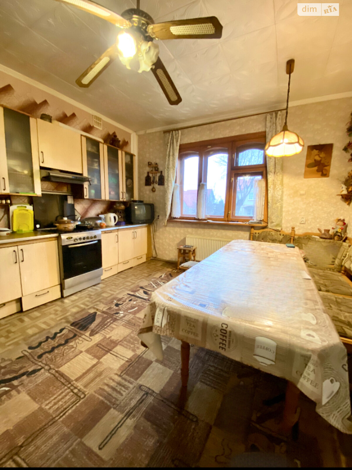 двоповерховий будинок з балконом, 253 кв. м, кирпич. Продаж у Шкарівці фото 1