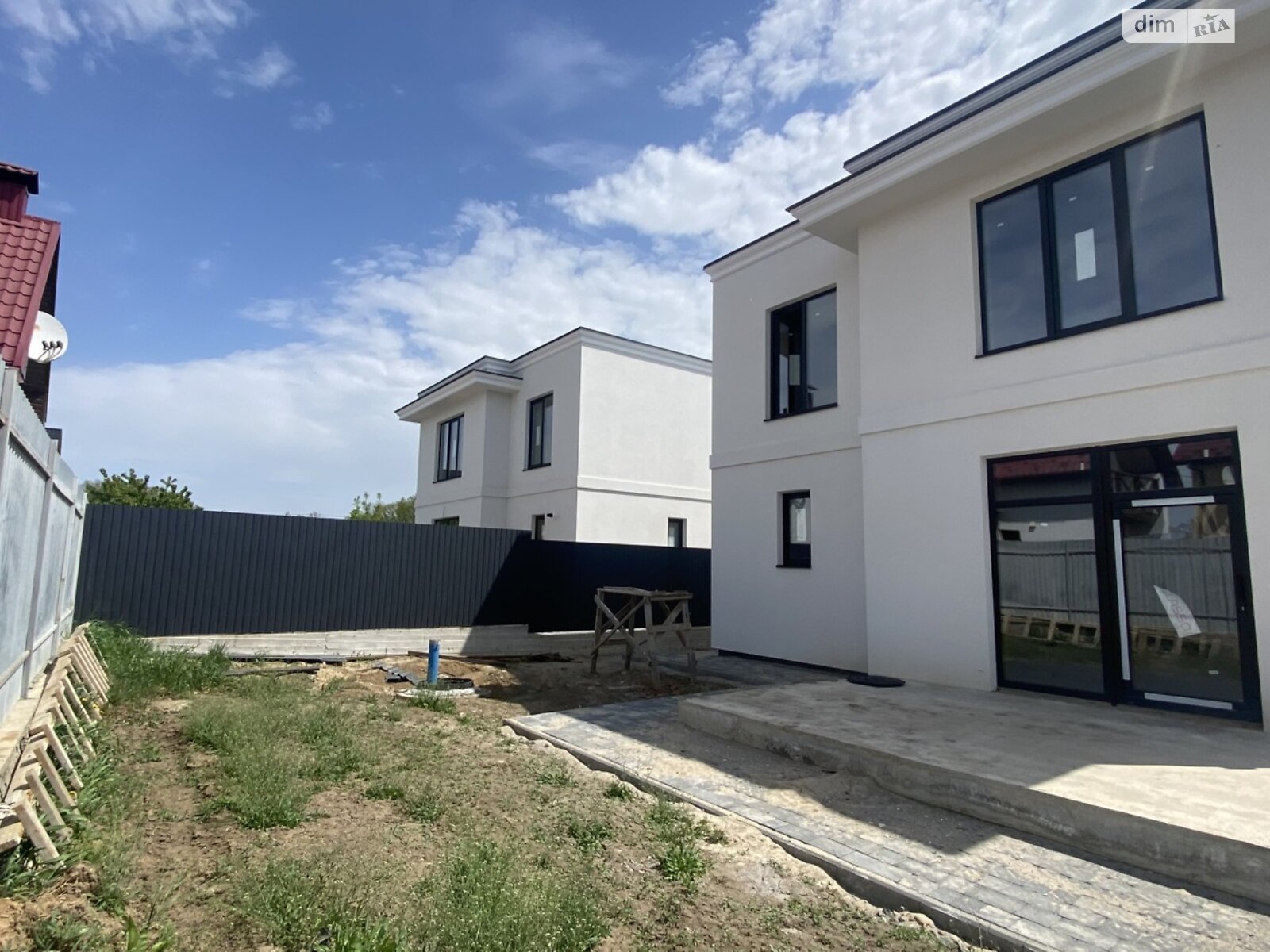 двухэтажный дом с верандой, 170 кв. м, кирпич. Продажа в Шкуринцах фото 1 двухэтажный дом с верандой, 170 кв. м, кирпич. Продажа в Шкуринцах фото 1