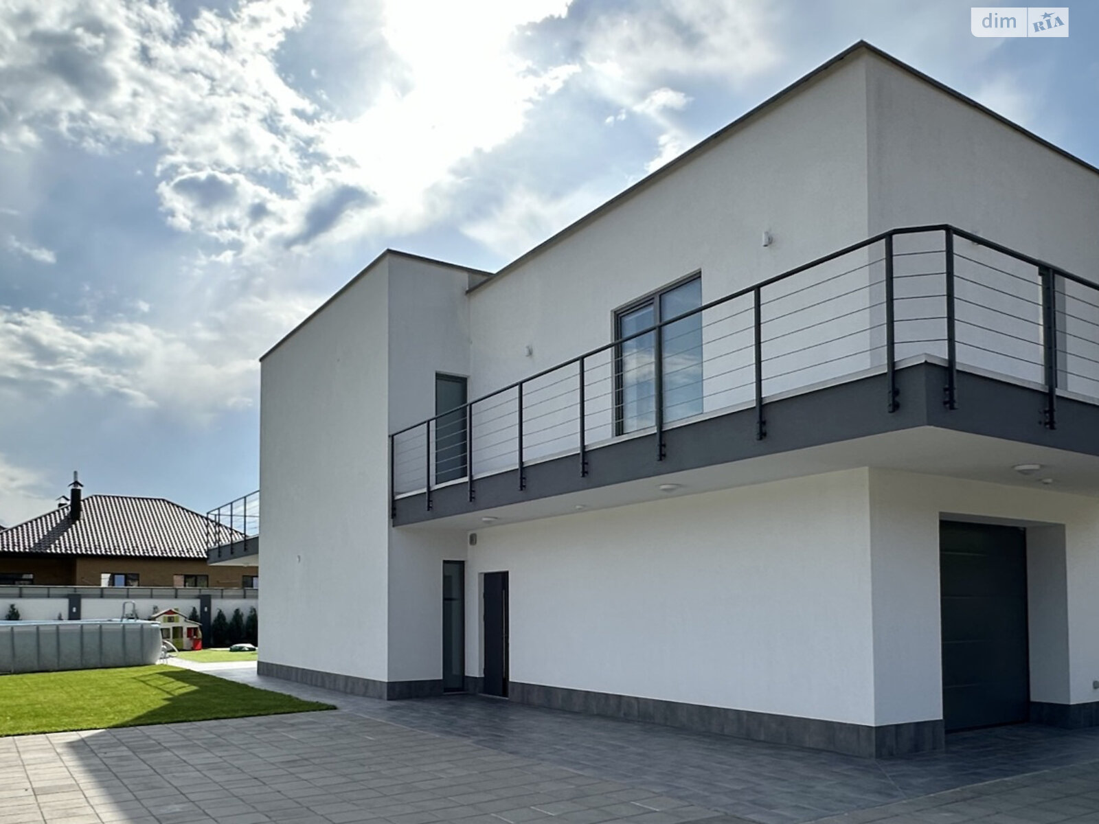 двухэтажный дом с гаражом, 155 кв. м, керамический кирпич. Продажа в Прибужскому фото 1 двухэтажный дом с гаражом, 155 кв. м, керамический кирпич. Продажа в Прибужскому фото 1