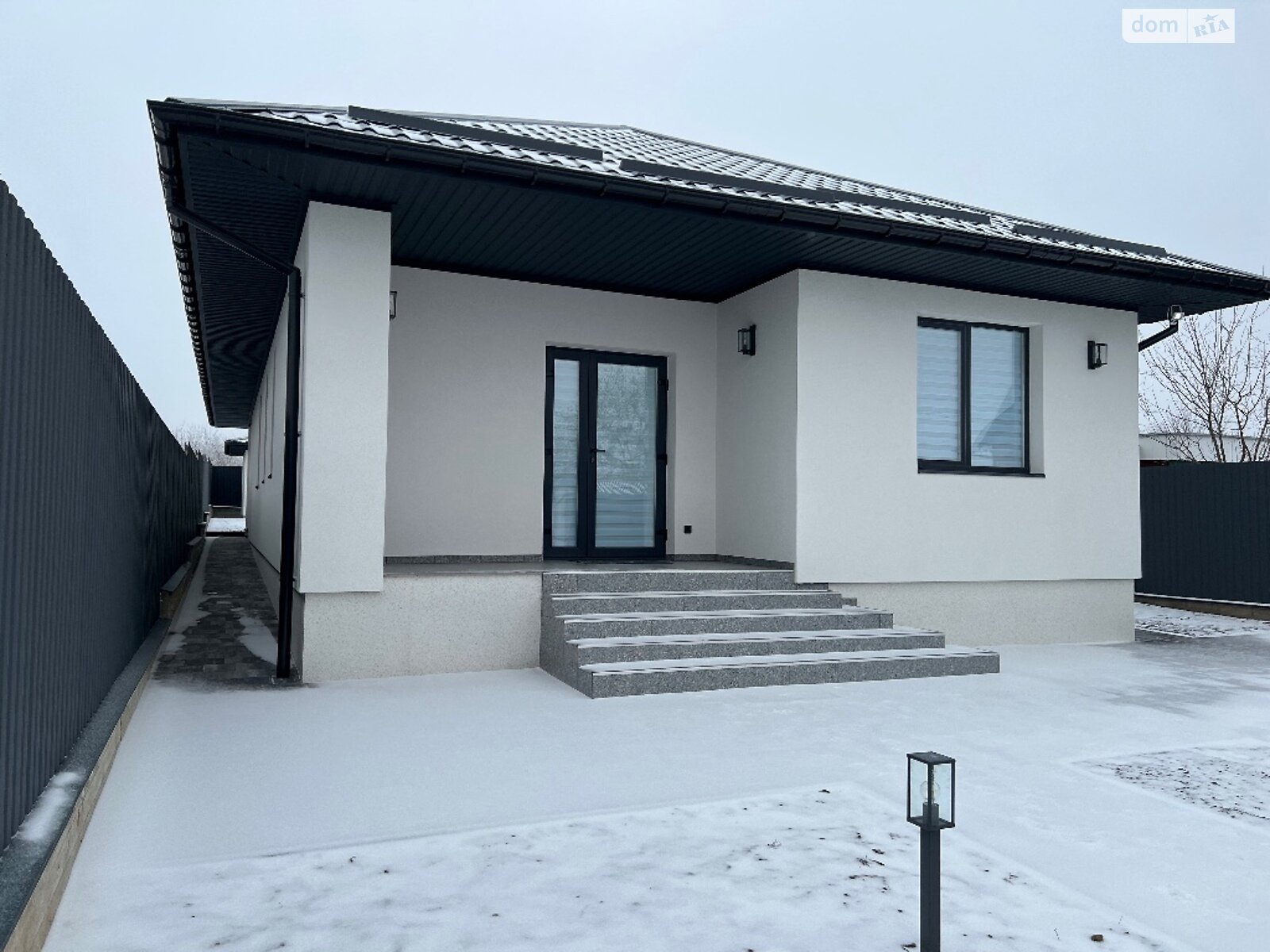 одноэтажный дом с отоплением, 130 кв. м, кирпич. Продажа в Прибужскому фото 1 одноэтажный дом с отоплением, 130 кв. м, кирпич. Продажа в Прибужскому фото 1