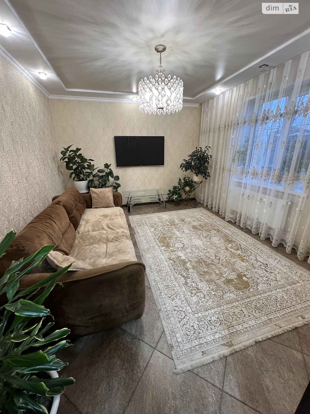 двухэтажный дом с гаражом, 150 кв. м, пеноблок. Продажа в Шкуринцах фото 1