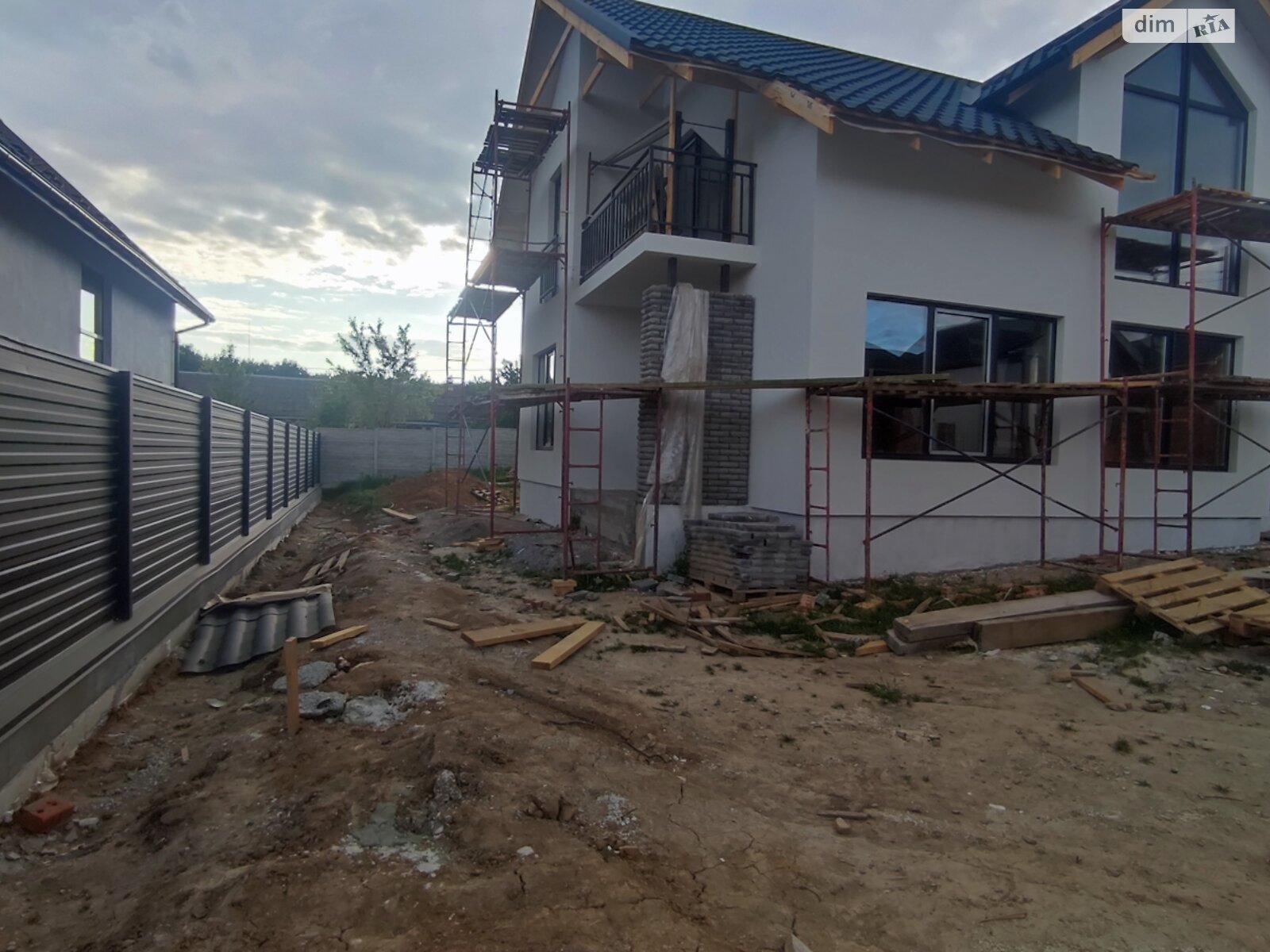 двухэтажный дом, 145 кв. м, кирпич. Продажа в Шкуринцах фото 1 двухэтажный дом, 145 кв. м, кирпич. Продажа в Шкуринцах фото 1