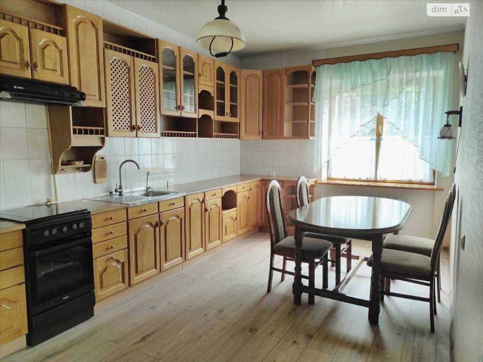 трехэтажный дом, 314 кв. м, цегла. Продажа в Шмыглях фото 1