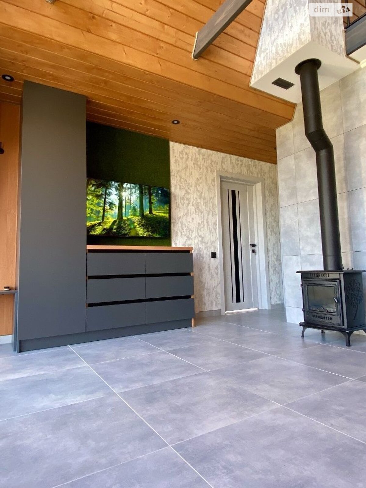 двухэтажный дом, 330 кв. м, кирпич. Продажа в Сходнице фото 1