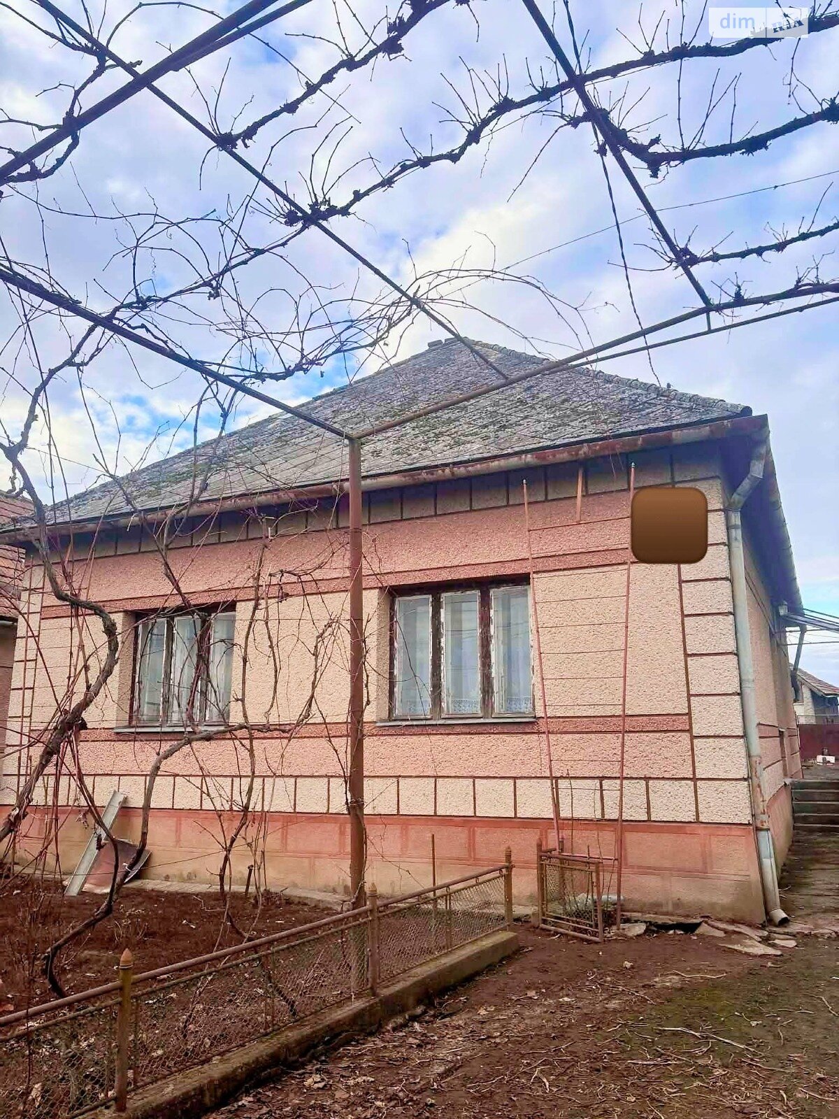 одноэтажный дом, 96.5 кв. м, кирпич саманный. Продажа в Шом фото 1