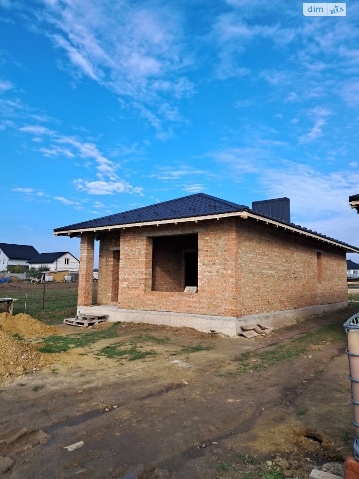 одноэтажный дом с отоплением, 98 кв. м, кирпич. Продажа в Шпанове фото 1 одноэтажный дом с отоплением, 98 кв. м, кирпич. Продажа в Шпанове фото 1