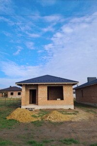 одноэтажный дом с отоплением, 98 кв. м, кирпич. Продажа в Шпанове фото 2