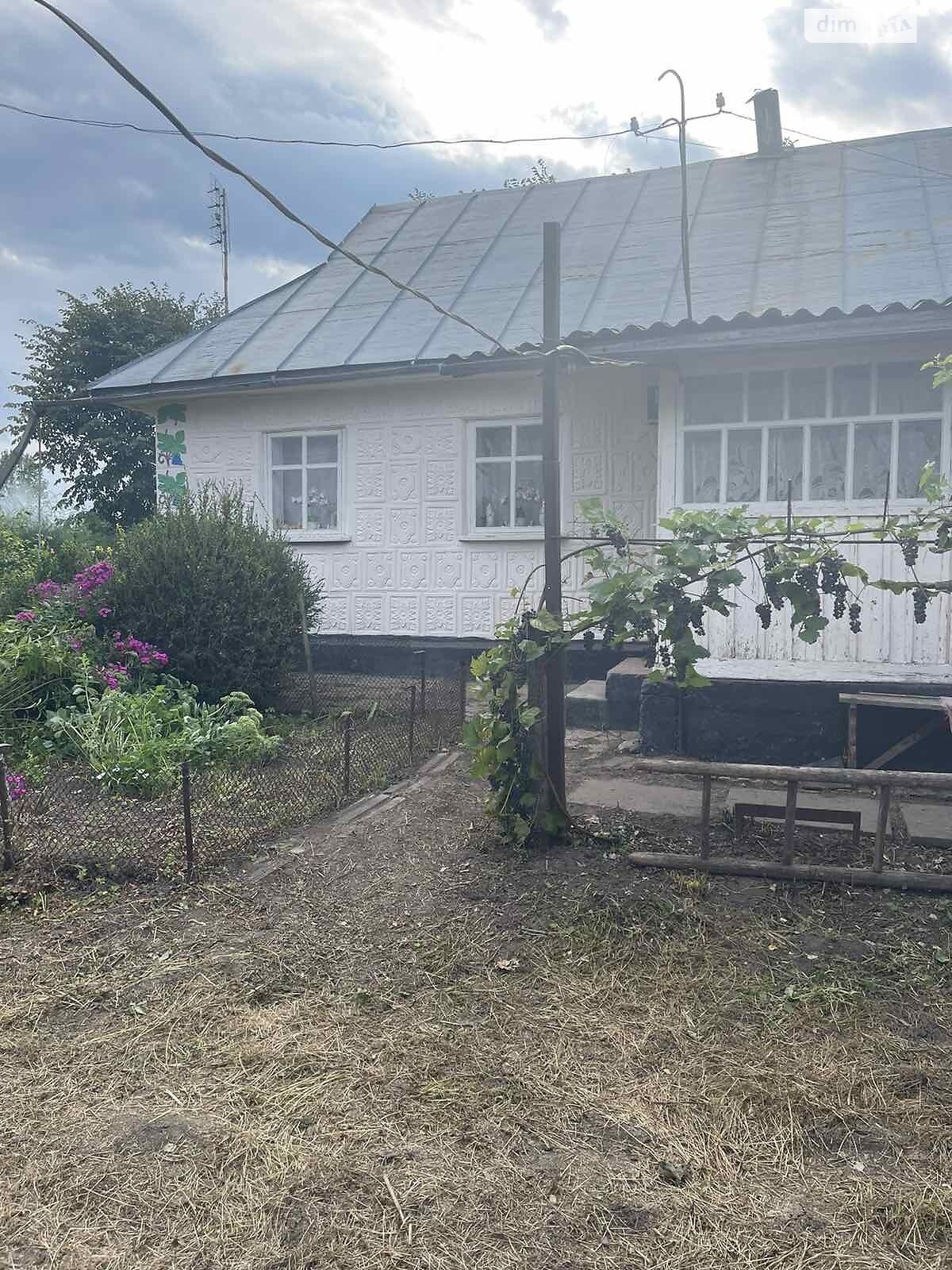 одноэтажный дом, 86 кв. м, глинобитный. Продажа в Шпичинцах фото 1 одноэтажный дом, 86 кв. м, глинобитный. Продажа в Шпичинцах фото 1