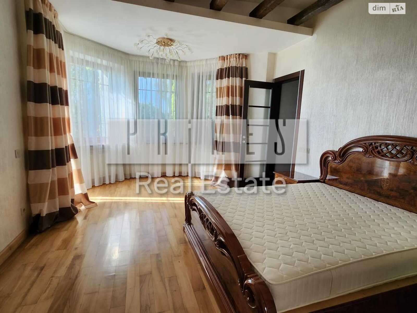 двухэтажный дом беседка, 598.7 кв. м, кирпич. Продажа в Шпитьках фото 1