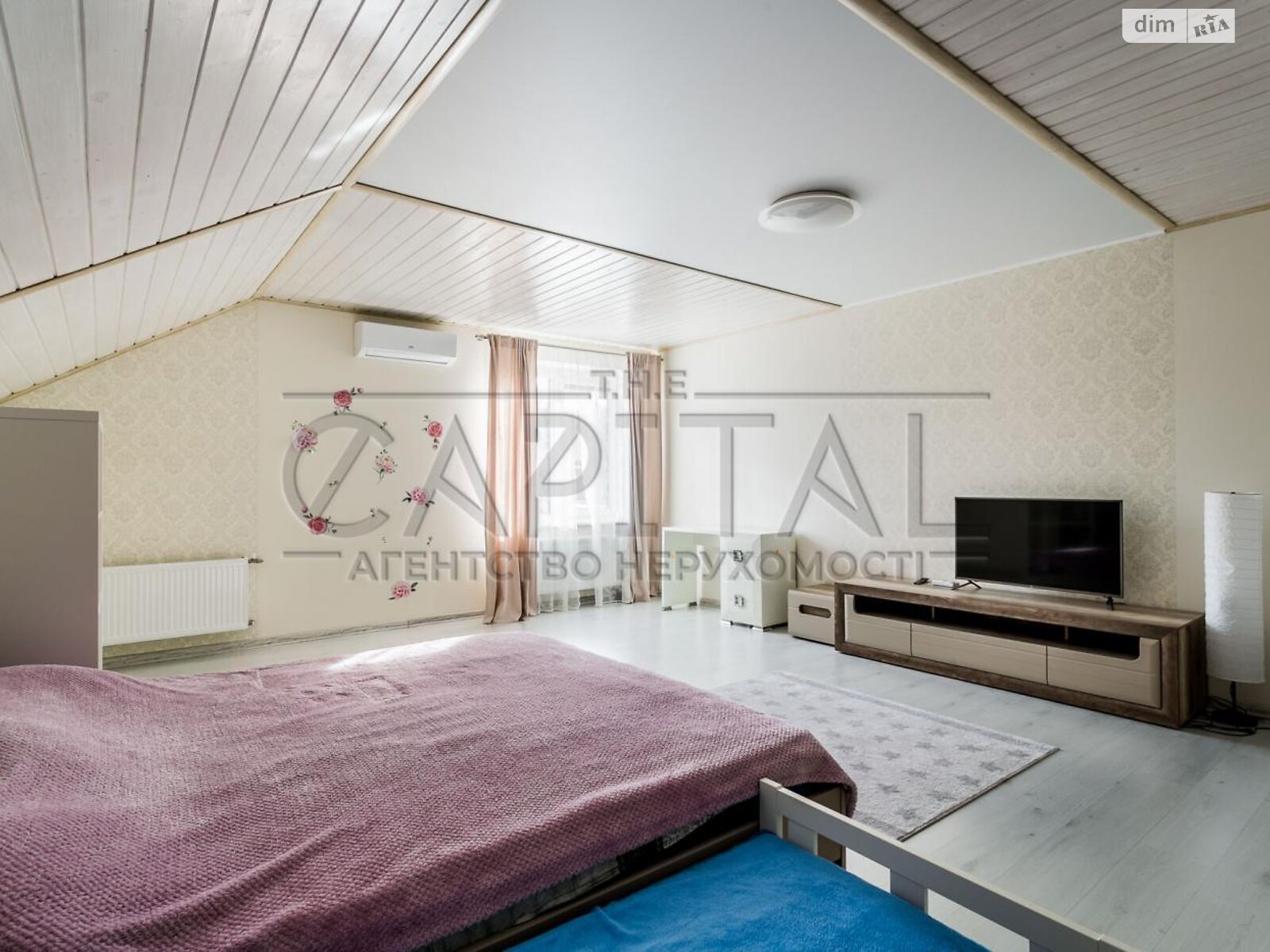 триповерховий будинок, 295 кв. м, кирпич. Продаж у Шпитьках фото 1