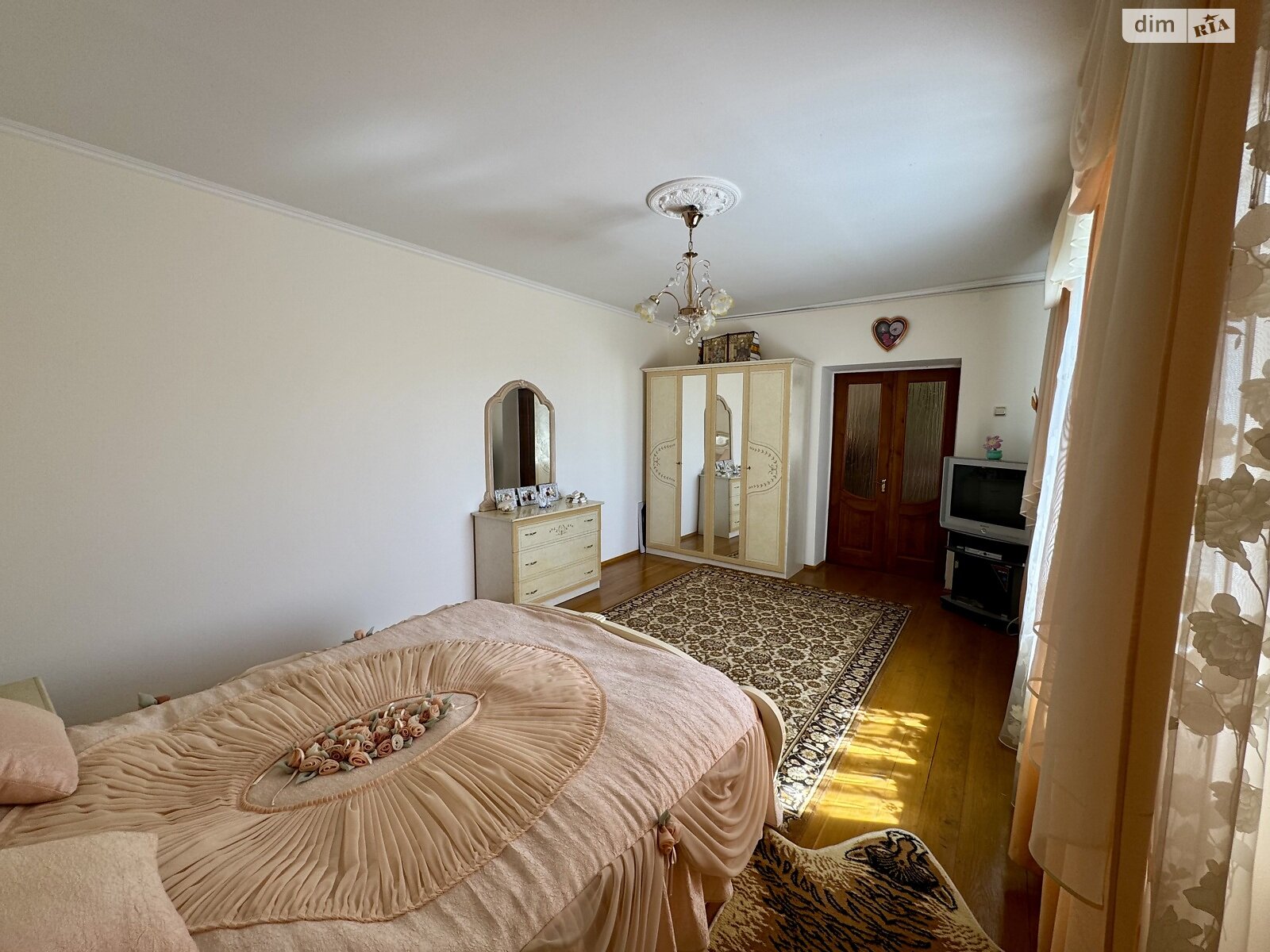 двоповерховий будинок, 230 кв. м, кирпич. Продаж у Шполі фото 1 двоповерховий будинок, 230 кв. м, кирпич. Продаж у Шполі фото 1