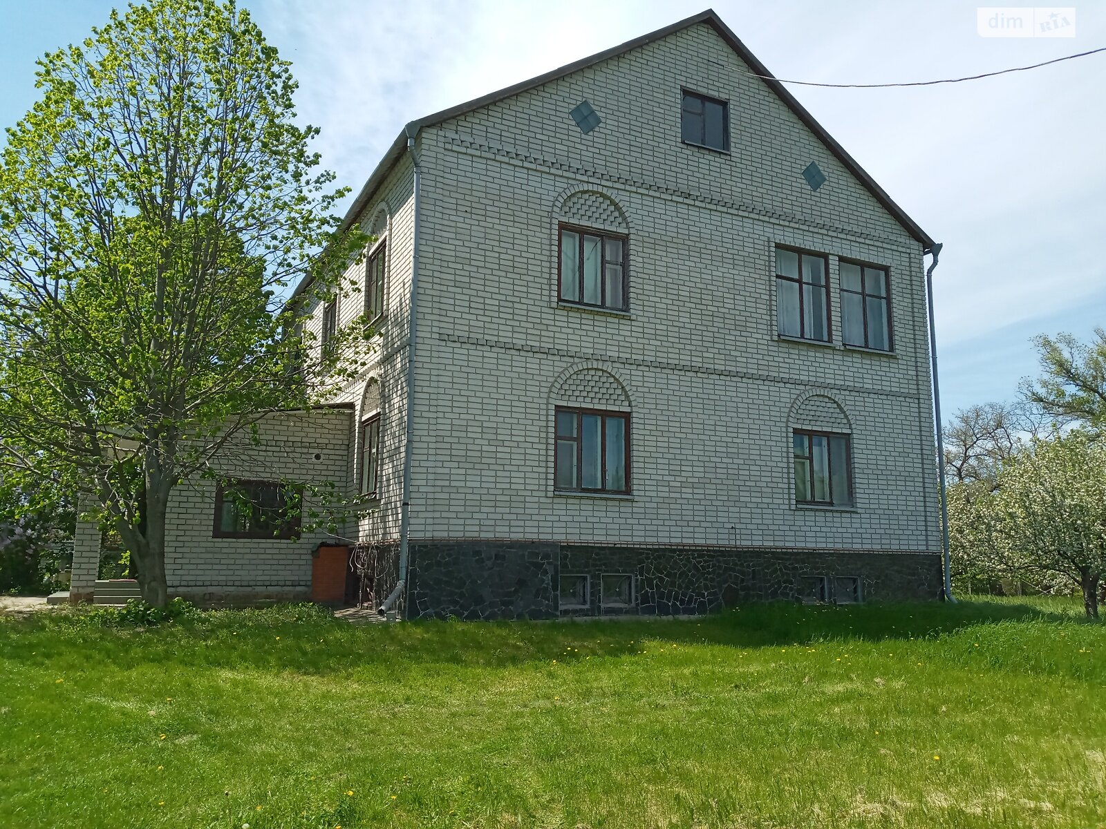 двоповерховий будинок бесідка, 382.9 кв. м, цегла. Продаж у Шульгівці фото 1 двоповерховий будинок бесідка, 382.9 кв. м, цегла. Продаж у Шульгівці фото 1