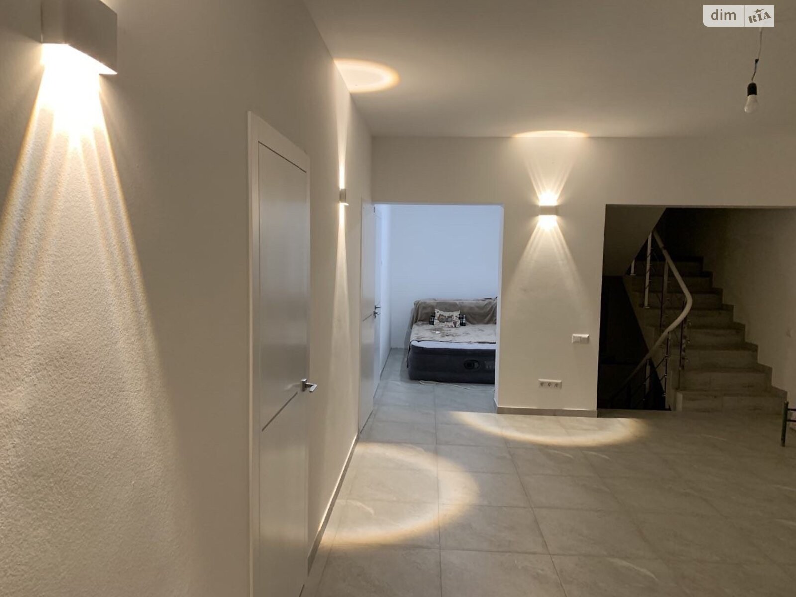 двоповерховий будинок з гаражем, 300 кв. м, газобетон. Продаж у Сидорах фото 1 двоповерховий будинок з гаражем, 300 кв. м, газобетон. Продаж у Сидорах фото 1