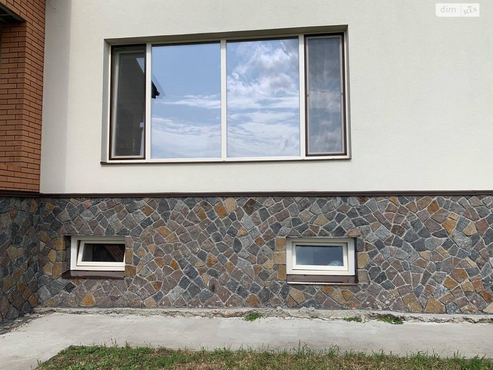 двоповерховий будинок з гаражем, 300 кв. м, газобетон. Продаж у Сидорах фото 1 двоповерховий будинок з гаражем, 300 кв. м, газобетон. Продаж у Сидорах фото 1