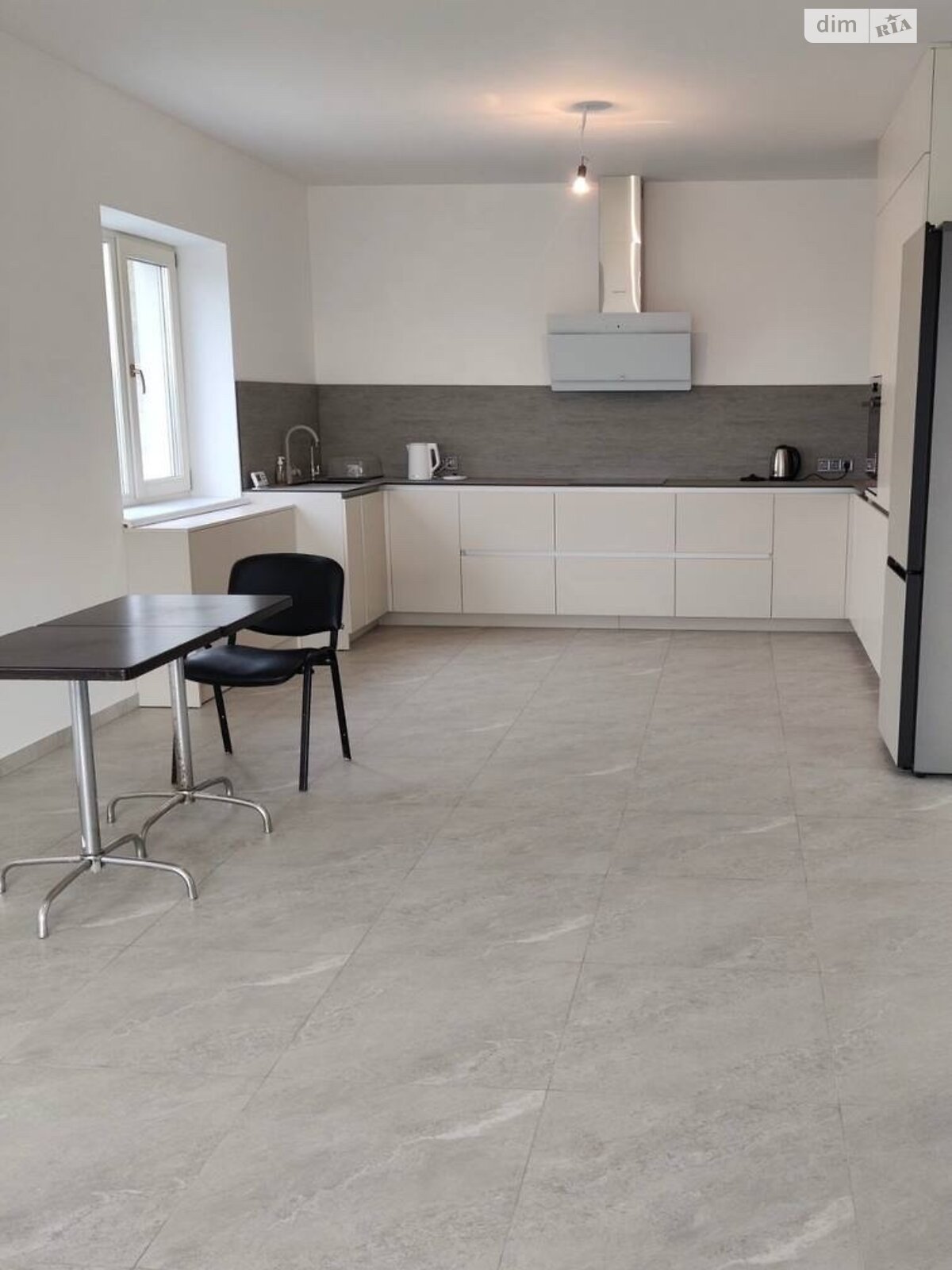 двоповерховий будинок з гаражем, 300 кв. м, газобетон. Продаж у Сидорах фото 1 двоповерховий будинок з гаражем, 300 кв. м, газобетон. Продаж у Сидорах фото 1