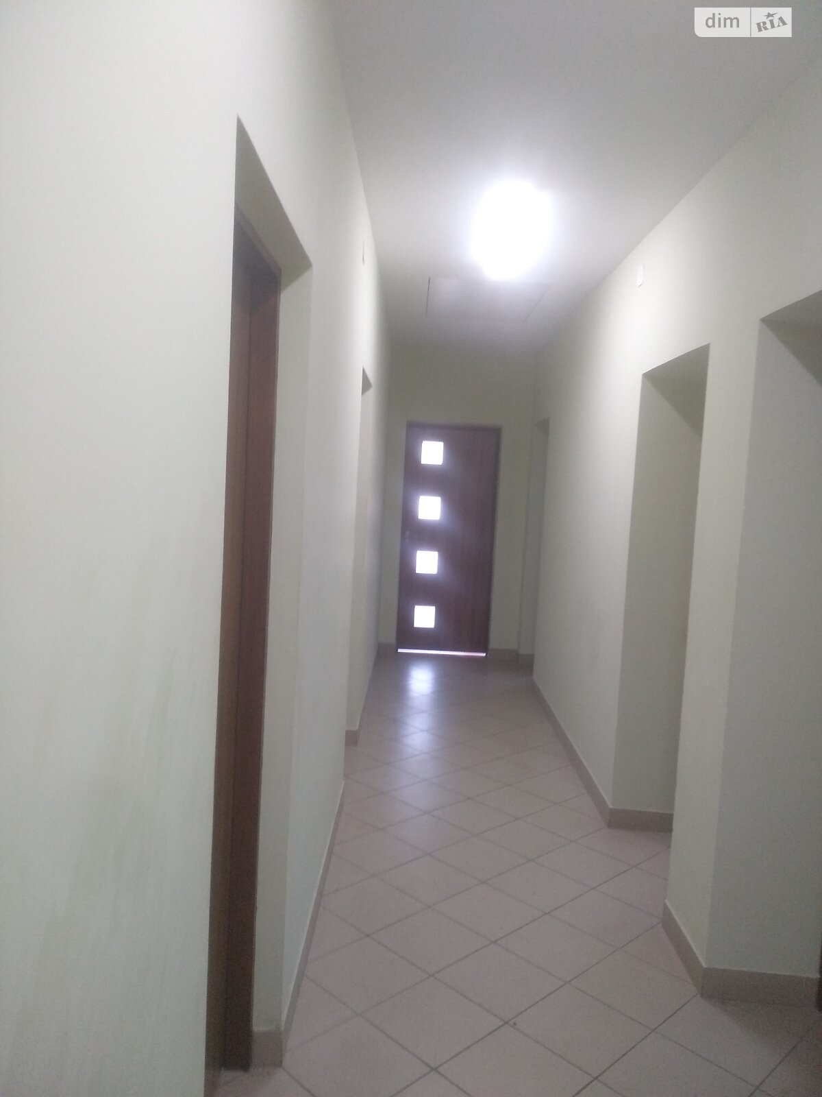 двоповерховий будинок, 750 кв. м, цегла. Продаж у Сигналі фото 1