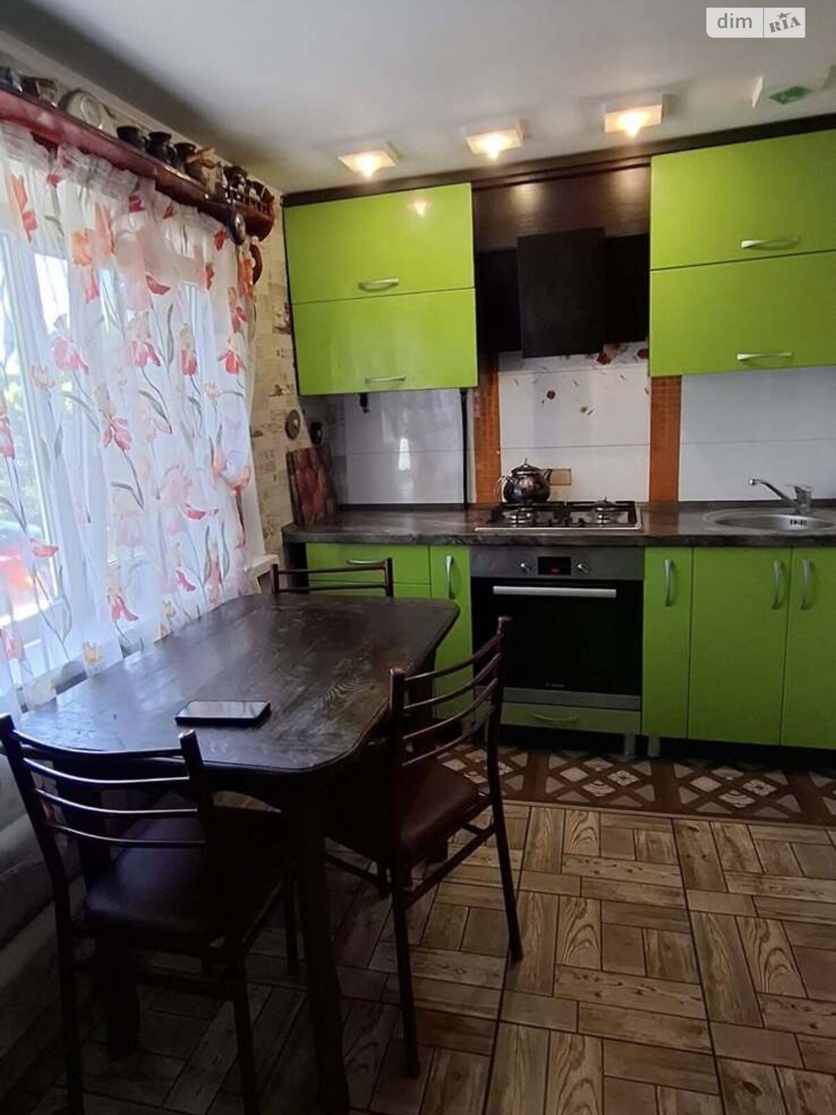 одноповерховий будинок з гаражем, 130 кв. м, цегла. Продаж в Синельникове, район Синельникове фото 1 одноповерховий будинок з гаражем, 130 кв. м, цегла. Продаж в Синельникове, район Синельникове фото 1