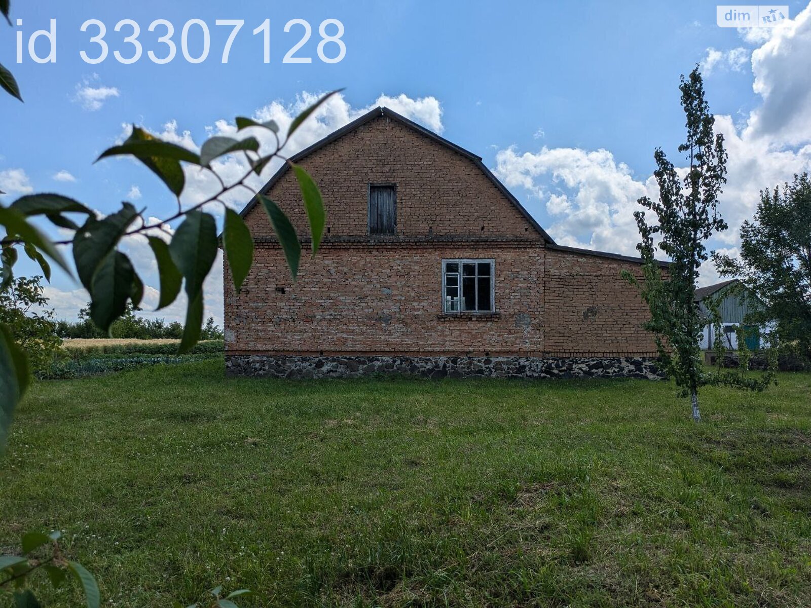 одноэтажный дом с верандой, 99.6 кв. м, кирпич. Продажа в Синеве фото 1