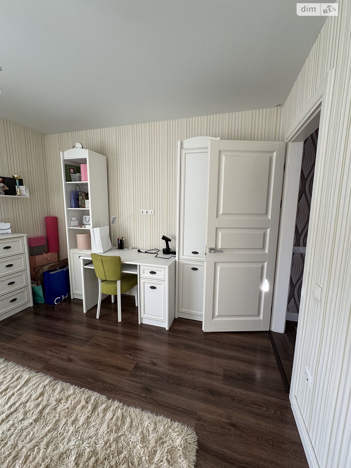 трехэтажный дом беседка, 160 кв. м, кирпич. Продажа в Сингуры фото 1 трехэтажный дом беседка, 160 кв. м, кирпич. Продажа в Сингуры фото 1
