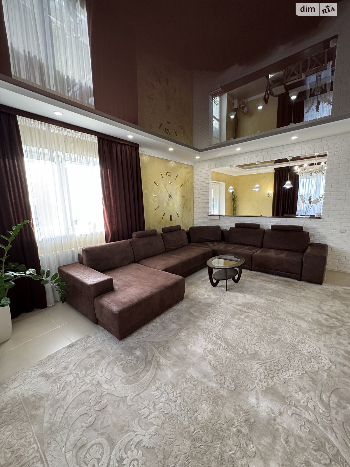 трехэтажный дом беседка, 160 кв. м, кирпич. Продажа в Сингуры фото 1 трехэтажный дом беседка, 160 кв. м, кирпич. Продажа в Сингуры фото 1
