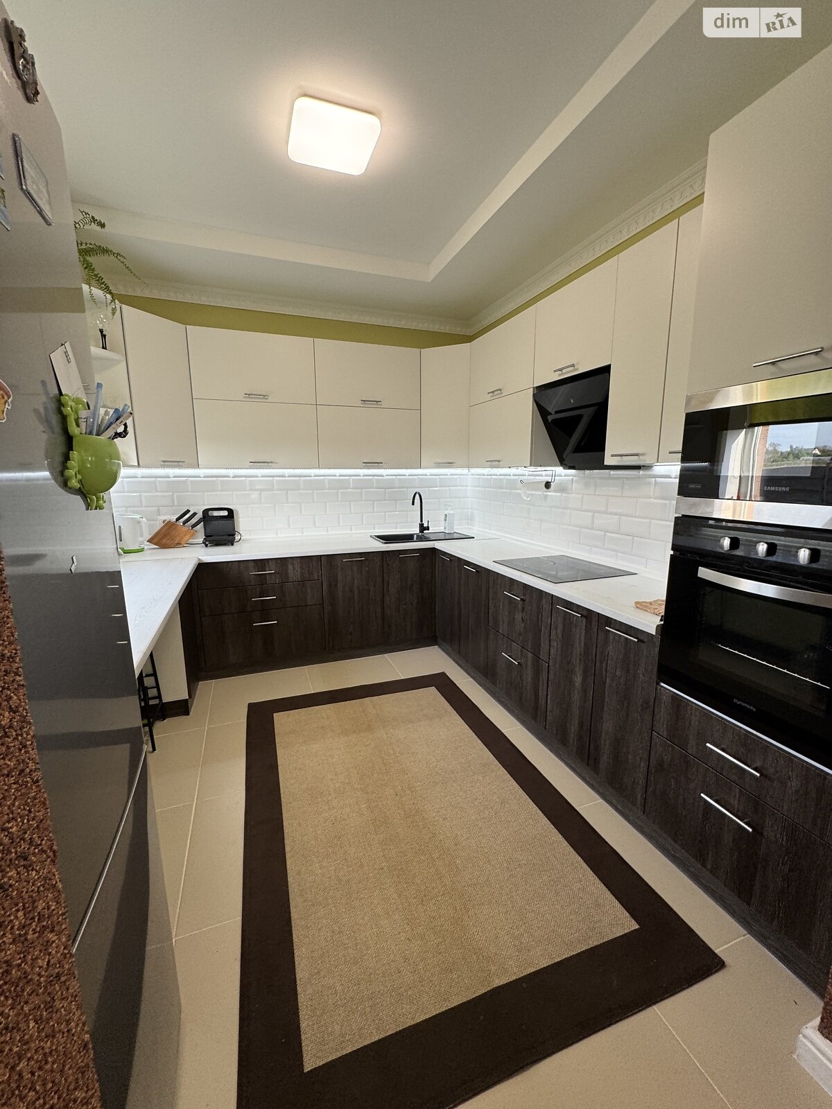 трехэтажный дом беседка, 160 кв. м, кирпич. Продажа в Сингуры фото 1 трехэтажный дом беседка, 160 кв. м, кирпич. Продажа в Сингуры фото 1