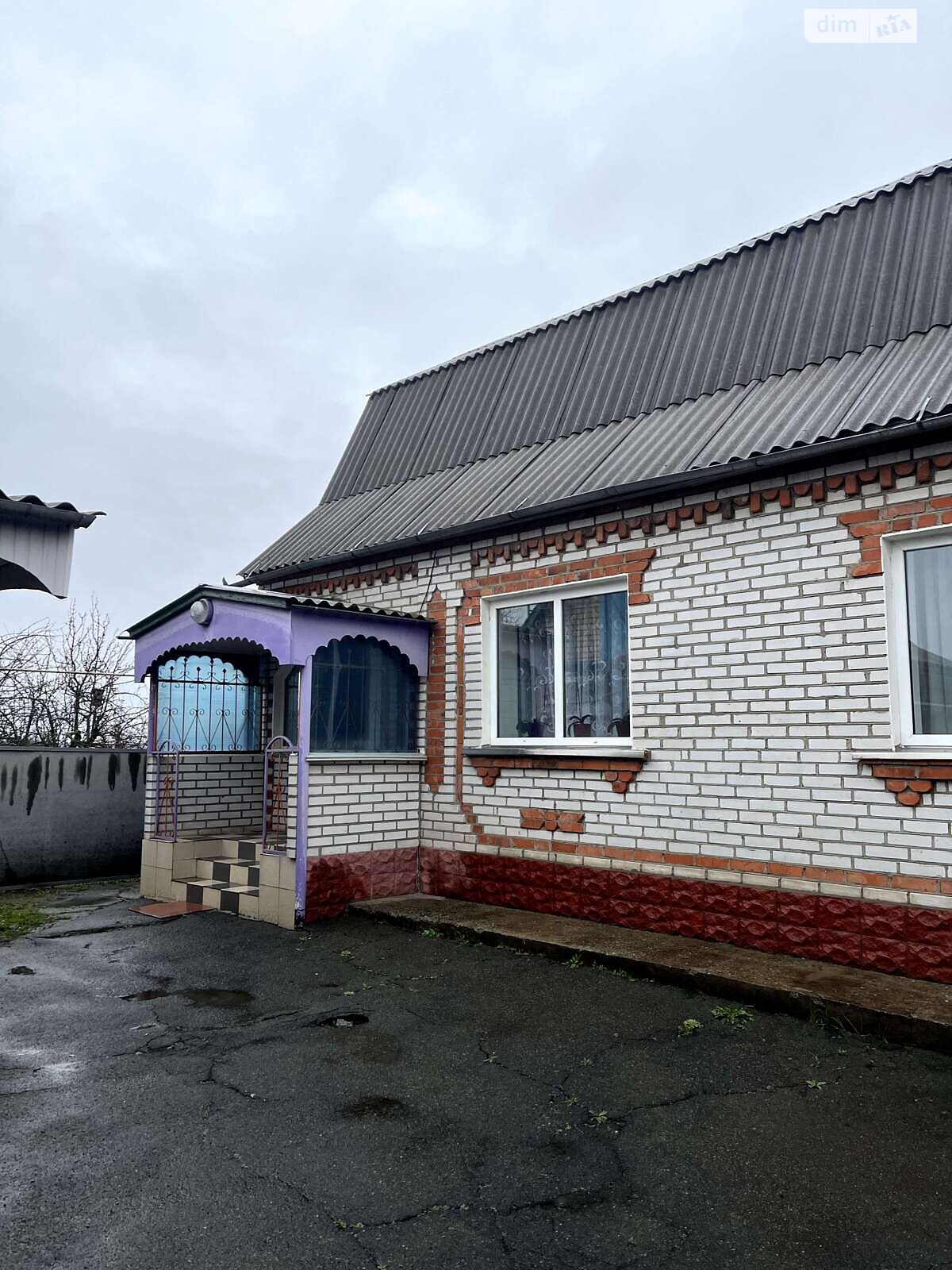 двухэтажный дом с верандой, 130 кв. м, кирпич. Продажа в Синяке фото 1 двухэтажный дом с верандой, 130 кв. м, кирпич. Продажа в Синяке фото 1