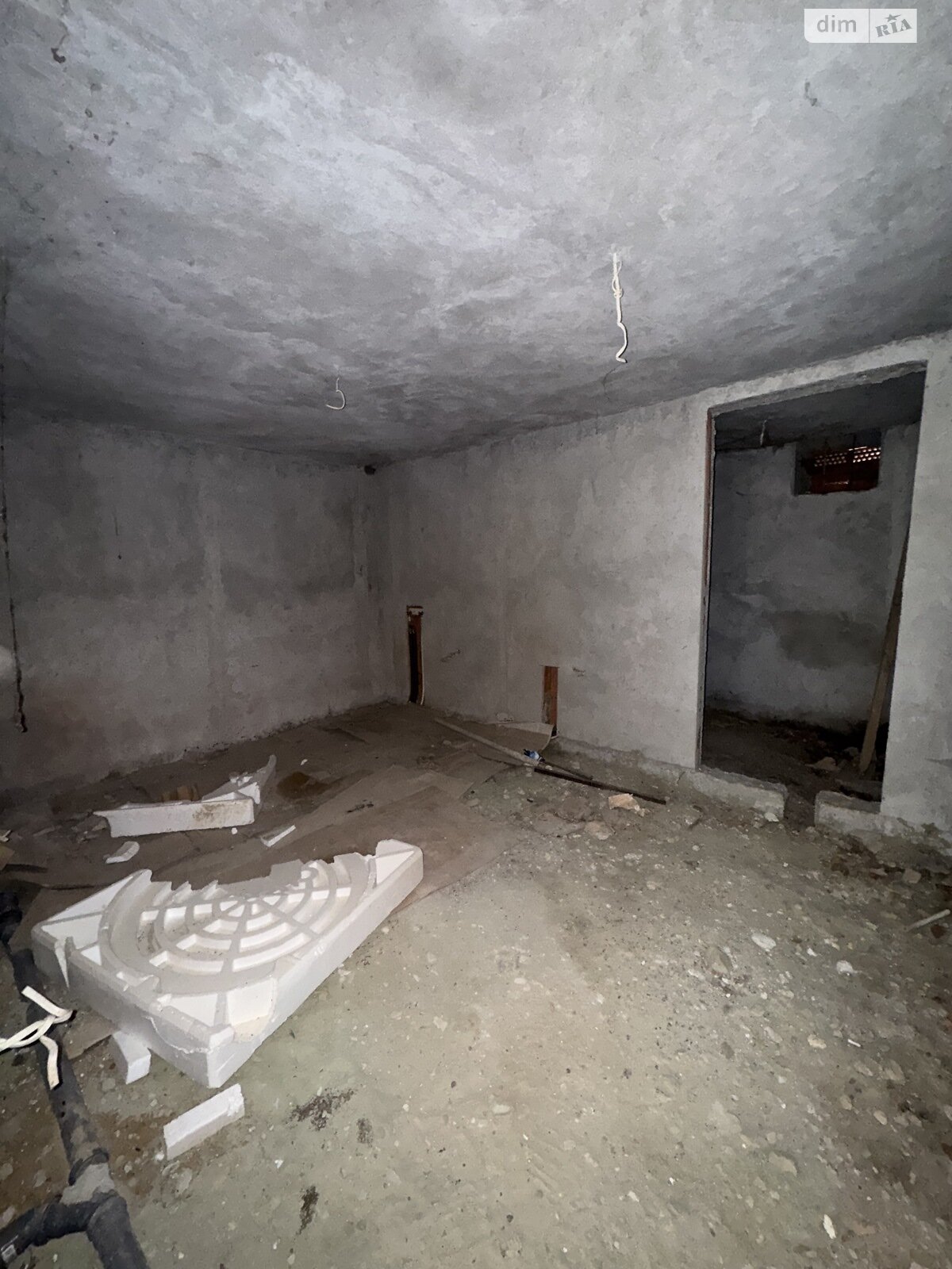 чотириповерховий будинок, 457.6 кв. м, цегла. Продаж у Синяку фото 1