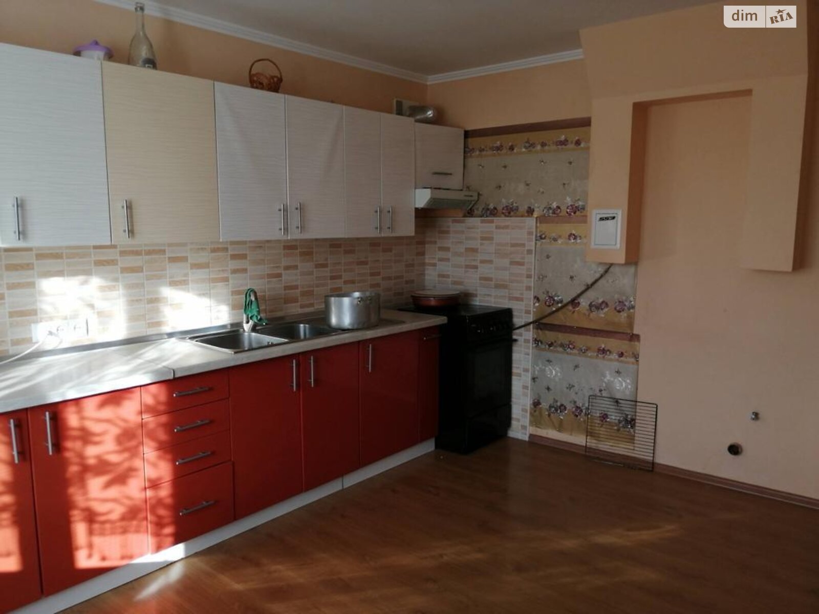 триповерховий будинок, 190 кв. м, цегла. Продаж у Синяві фото 1 триповерховий будинок, 190 кв. м, цегла. Продаж у Синяві фото 1