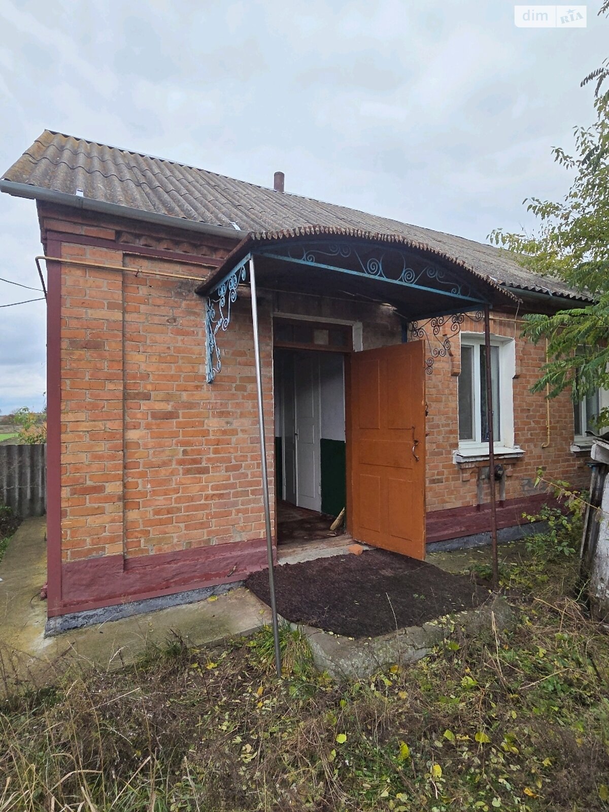 одноэтажный дом, 50 кв. м, кирпич. Продажа в Сиваковцах фото 1