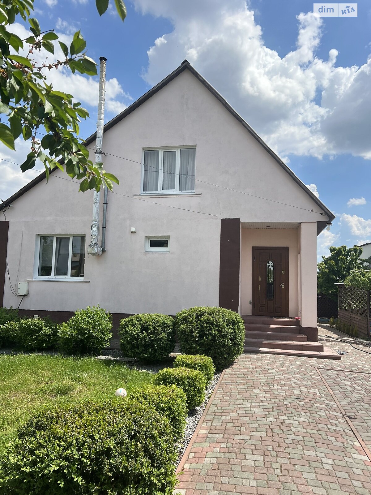 двухэтажный дом с гаражом, 131 кв. м, дерево и кирпич. Продажа в Сивухах фото 1 двухэтажный дом с гаражом, 131 кв. м, дерево и кирпич. Продажа в Сивухах фото 1