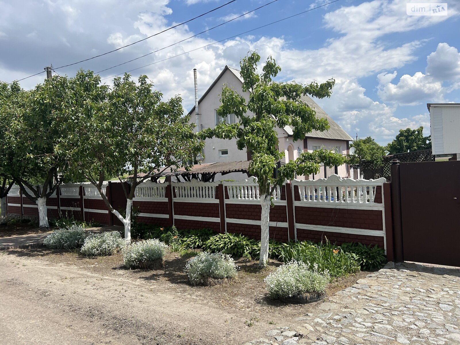 двухэтажный дом с гаражом, 131 кв. м, дерево и кирпич. Продажа в Сивухах фото 1 двухэтажный дом с гаражом, 131 кв. м, дерево и кирпич. Продажа в Сивухах фото 1