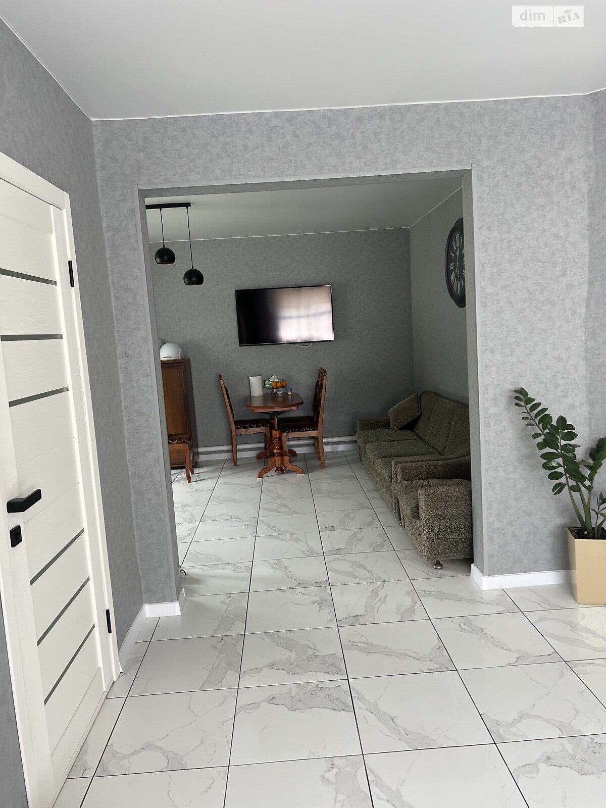 двухэтажный дом с гаражом, 131 кв. м, дерево и кирпич. Продажа в Сивухах фото 1