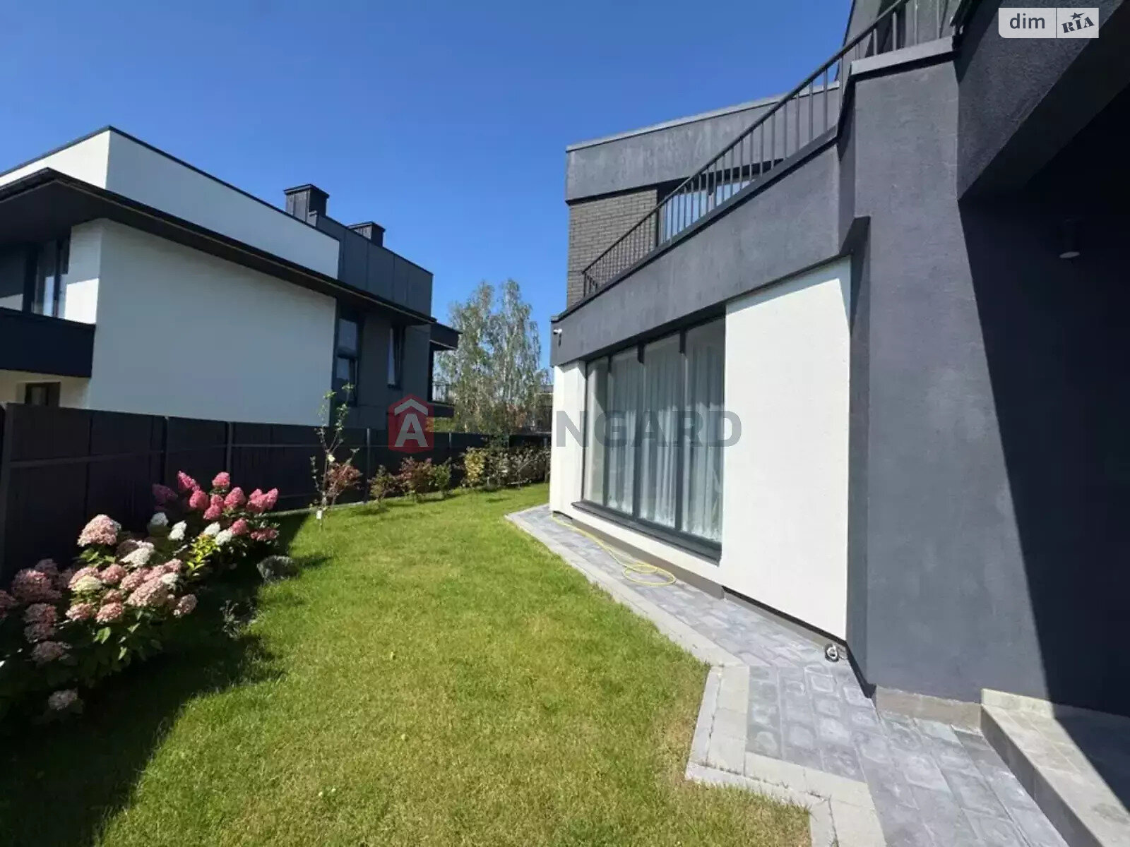 двоповерховий будинок, 233.7 кв. м, керамический кирпич. Продаж у Скнилові фото 1 двоповерховий будинок, 233.7 кв. м, керамический кирпич. Продаж у Скнилові фото 1