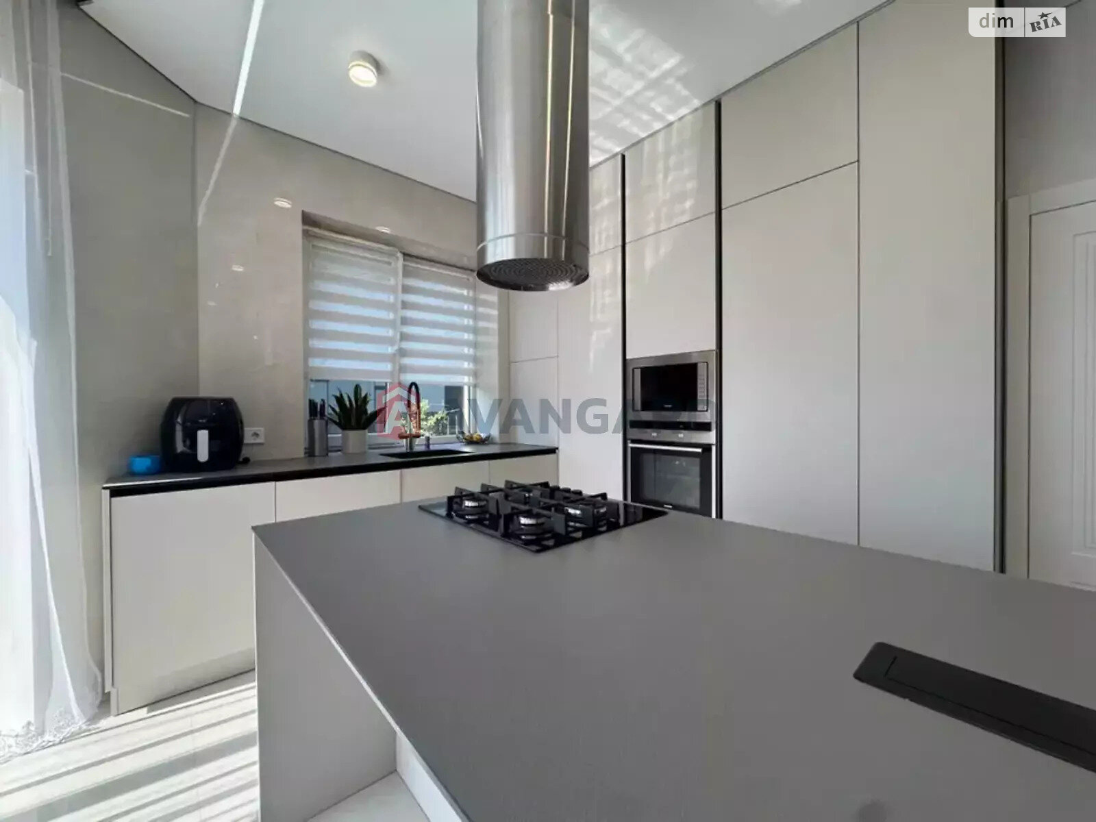 двоповерховий будинок, 233.7 кв. м, керамический кирпич. Продаж у Скнилові фото 1 двоповерховий будинок, 233.7 кв. м, керамический кирпич. Продаж у Скнилові фото 1