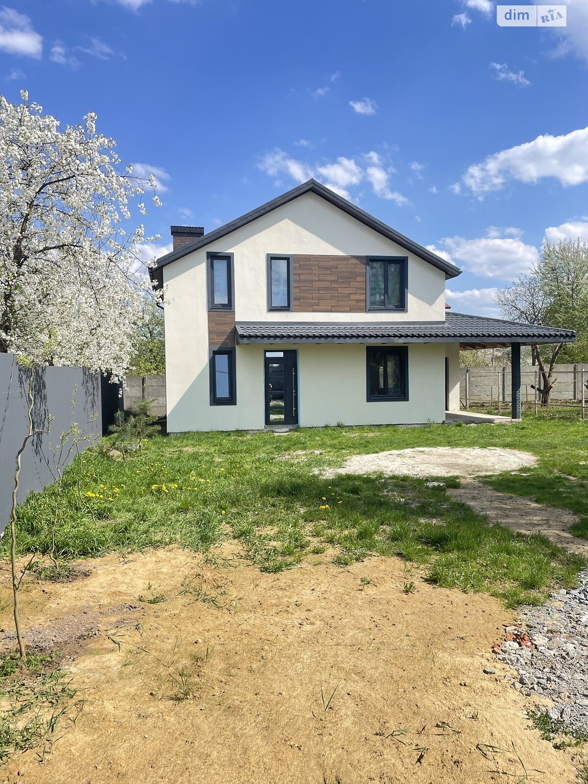 двухэтажный дом с отоплением, 135 кв. м, керамзитобетон. Продажа в Скнилове фото 1 двухэтажный дом с отоплением, 135 кв. м, керамзитобетон. Продажа в Скнилове фото 1