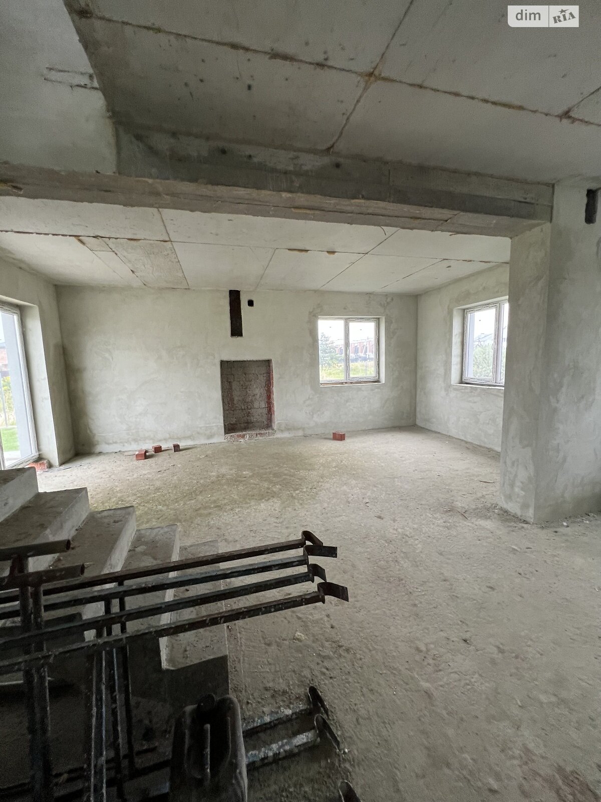 двухэтажный дом с балконом, 142 кв. м, кирпич. Продажа в Скнилове фото 1