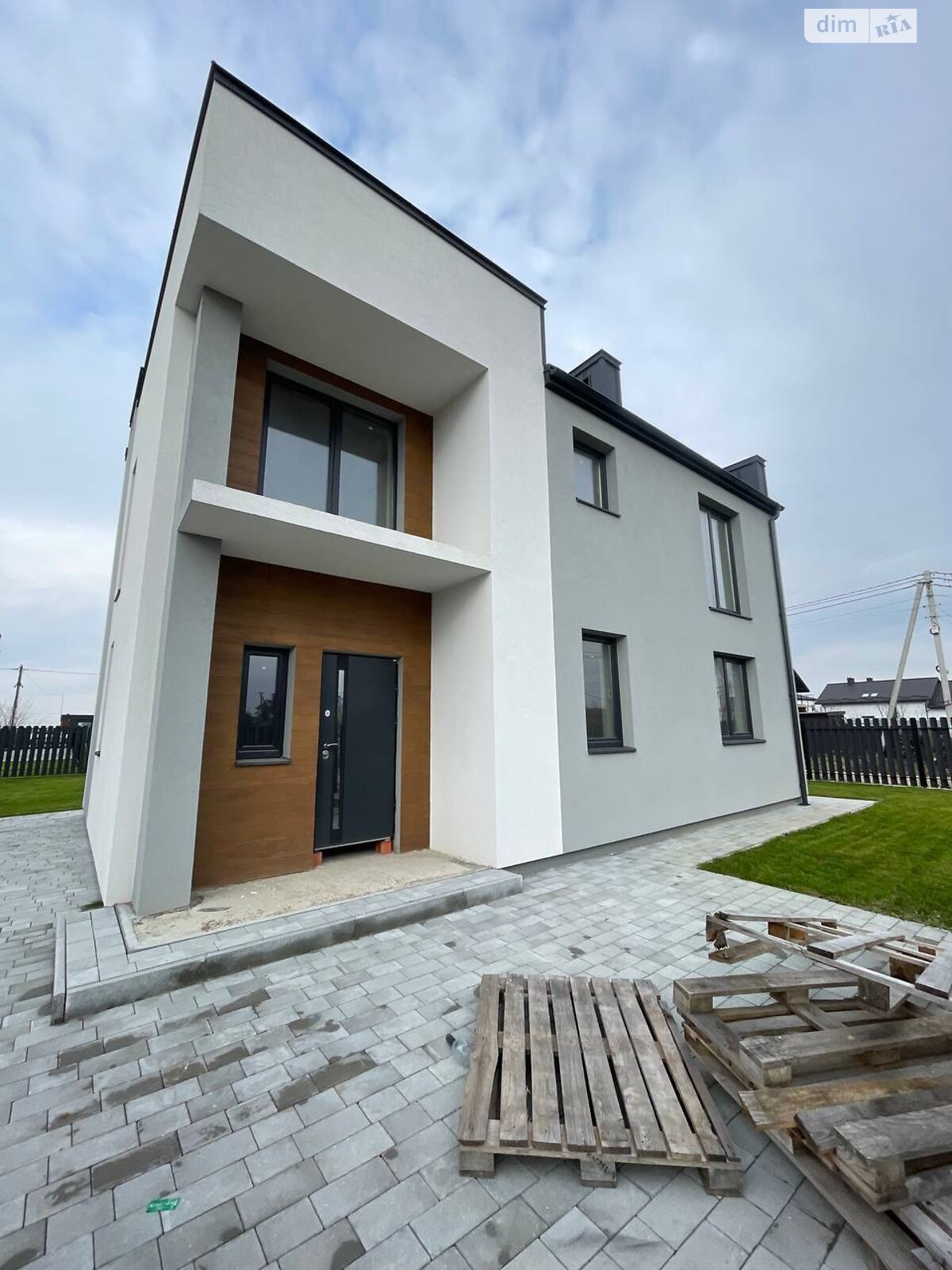 двоповерховий будинок з опаленням, 142 кв. м, кирпич. Продаж у Скнилові фото 1