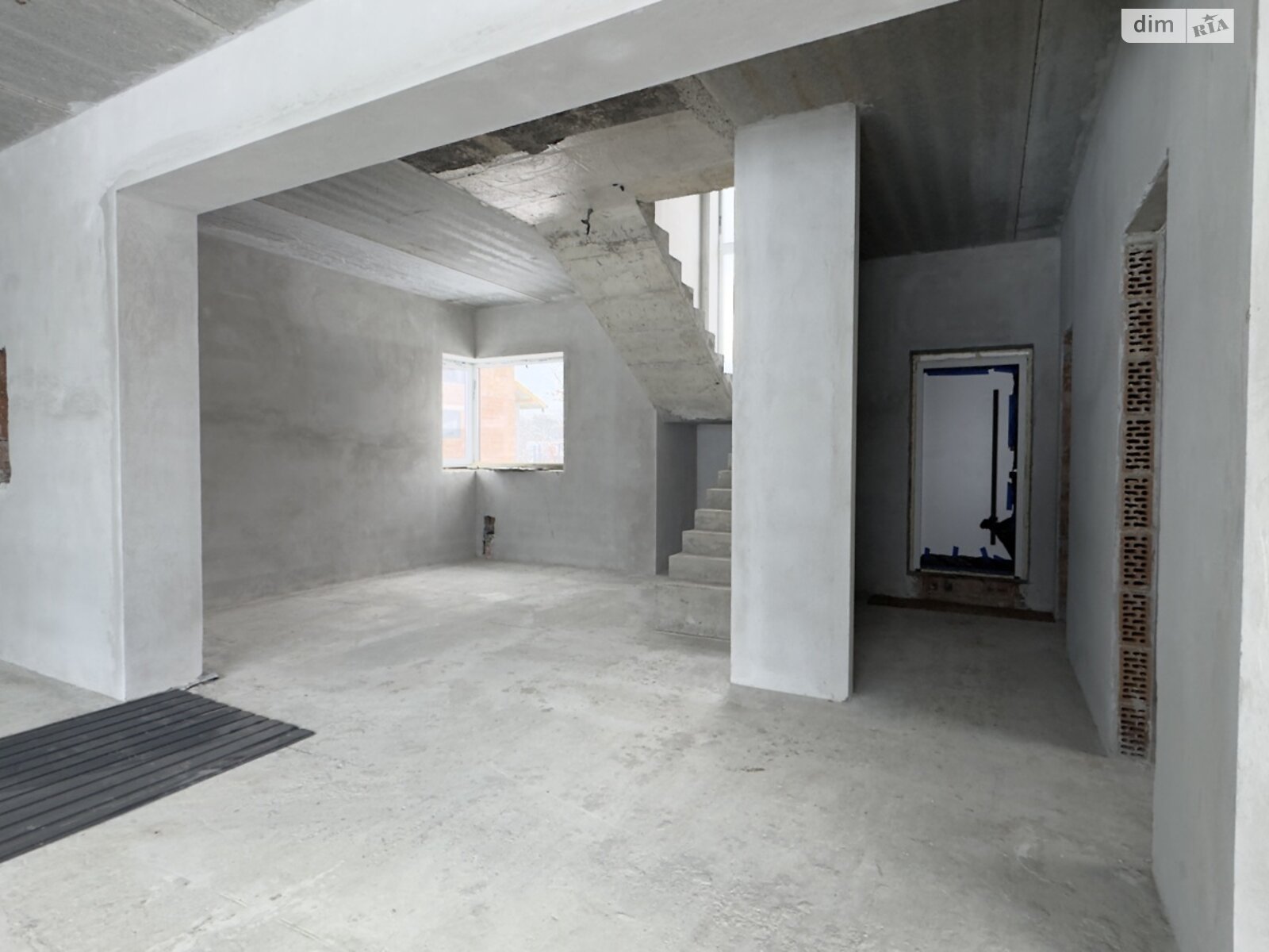 одноэтажный дом с гаражом, 145 кв. м, кирпич. Продажа в Скнилове фото 1