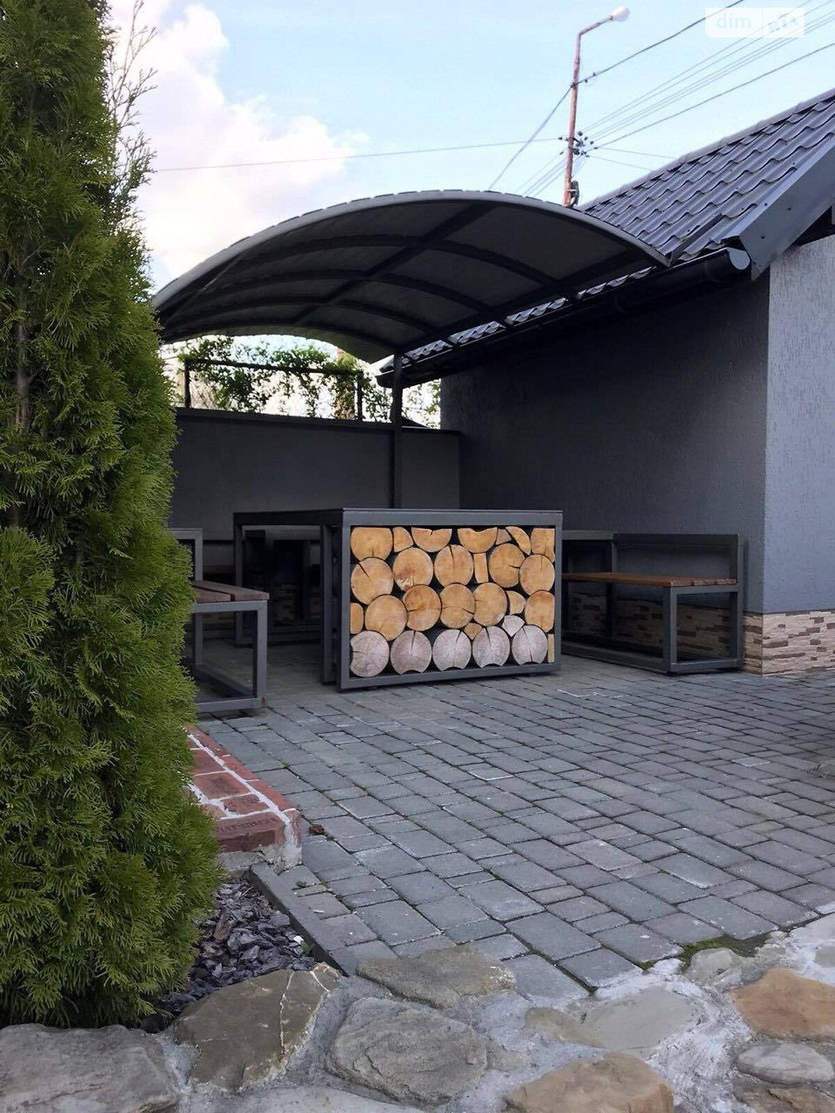 двухэтажный дом с мебелью, 243.1 кв. м, кирпич. Продажа в Сколе фото 1 двухэтажный дом с мебелью, 243.1 кв. м, кирпич. Продажа в Сколе фото 1