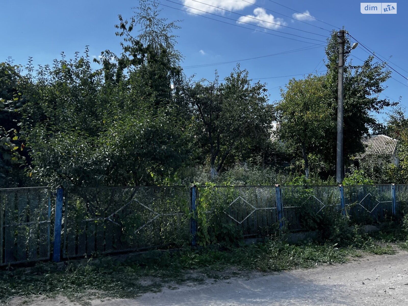 одноэтажный дом с отоплением, 75 кв. м, глинобитный. Продажа в Скоморохах фото 1