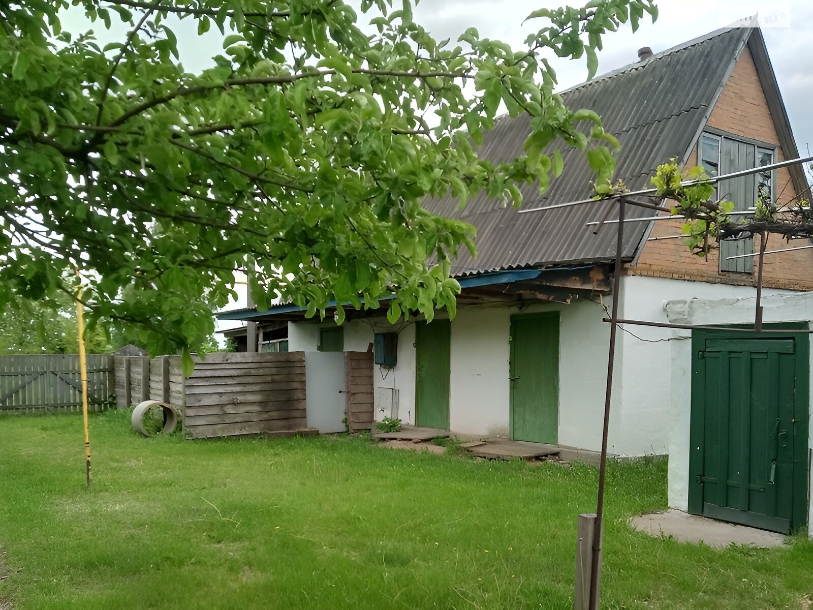 одноэтажный дом с гаражом, 70 кв. м, кирпич. Продажа в Скригаловке фото 1 одноэтажный дом с гаражом, 70 кв. м, кирпич. Продажа в Скригаловке фото 1