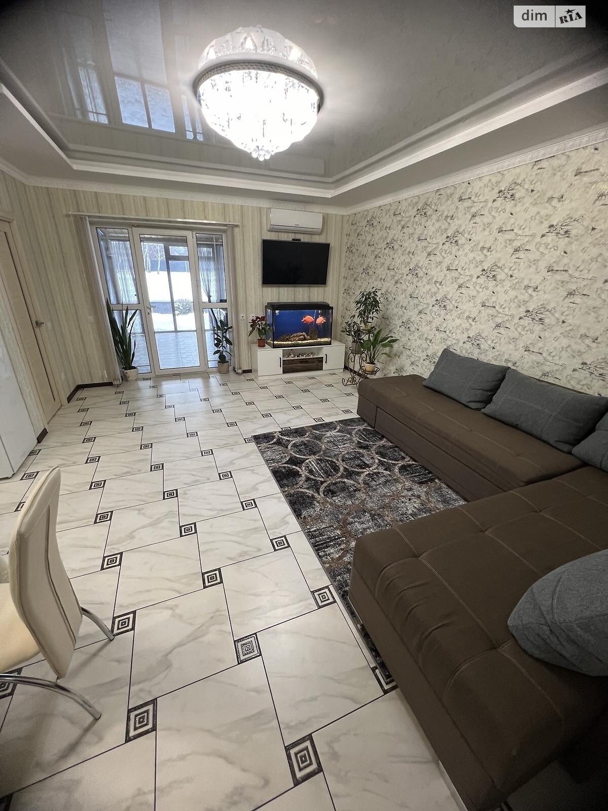 одноэтажный дом с гаражом, 301 кв. м, кирпич. Продажа в Славном фото 1 одноэтажный дом с гаражом, 301 кв. м, кирпич. Продажа в Славном фото 1