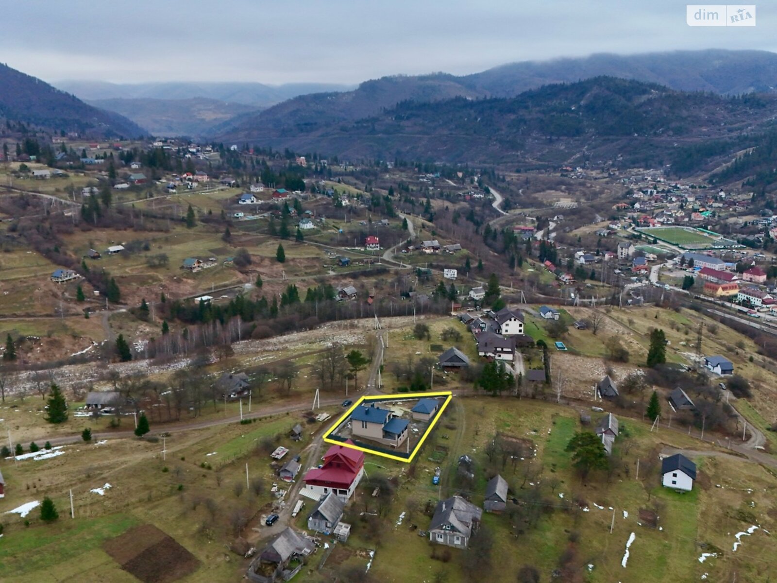 двухэтажный дом с гаражом, 134 кв. м, кирпич. Продажа в Славском фото 1