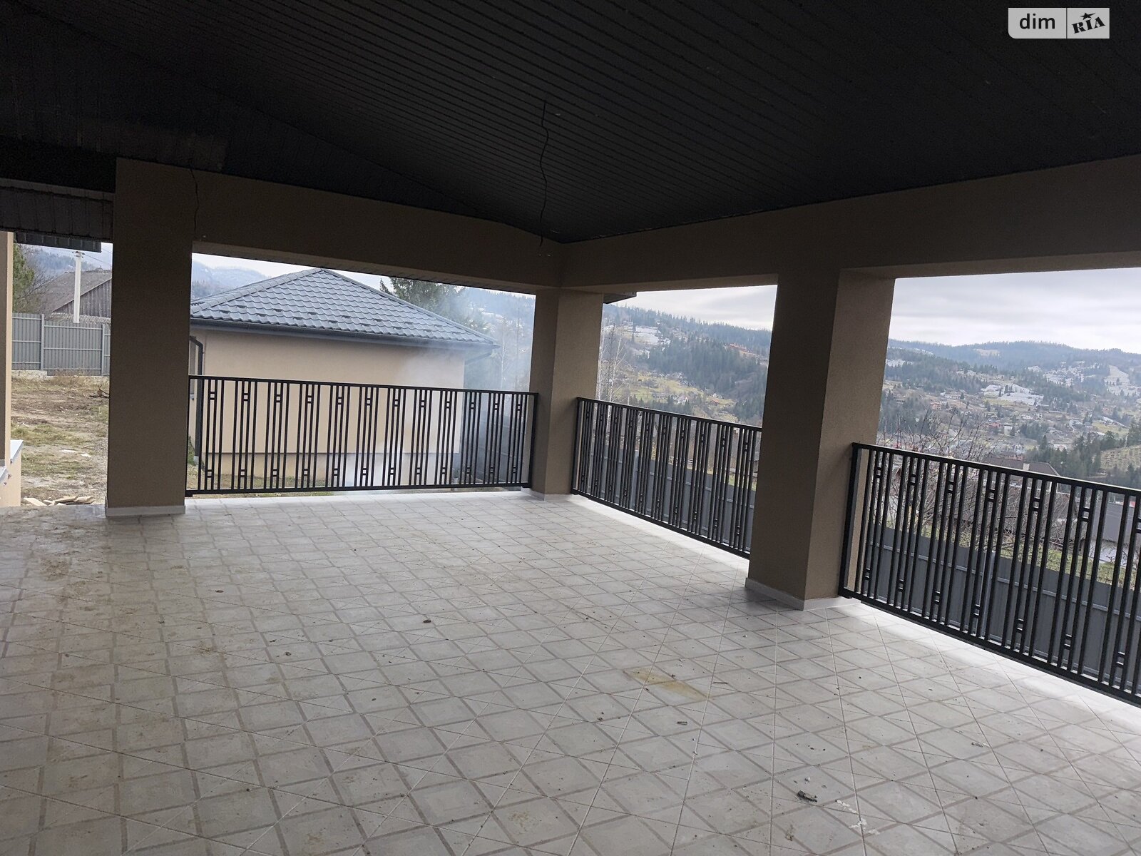 двухэтажный дом с гаражом, 134 кв. м, кирпич. Продажа в Славском фото 1