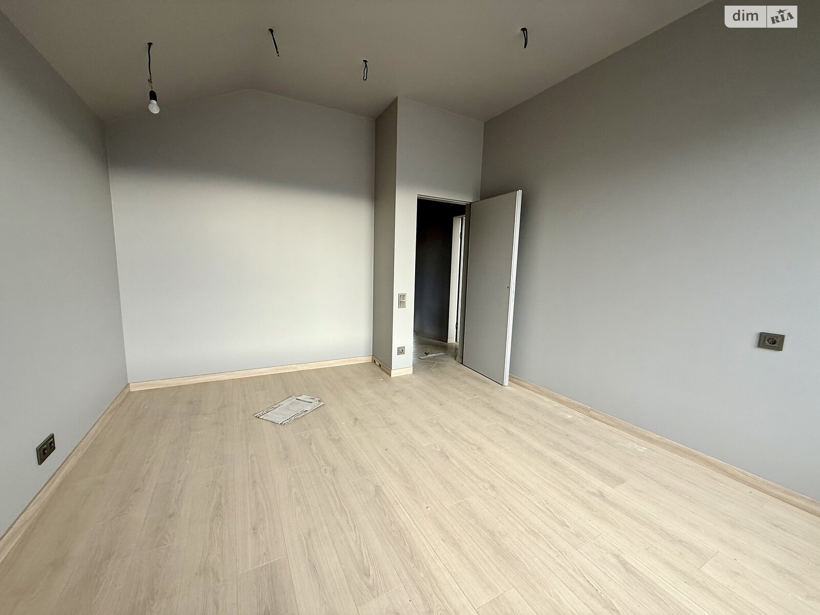 двухэтажный дом с гаражом, 134 кв. м, кирпич. Продажа в Славском фото 1