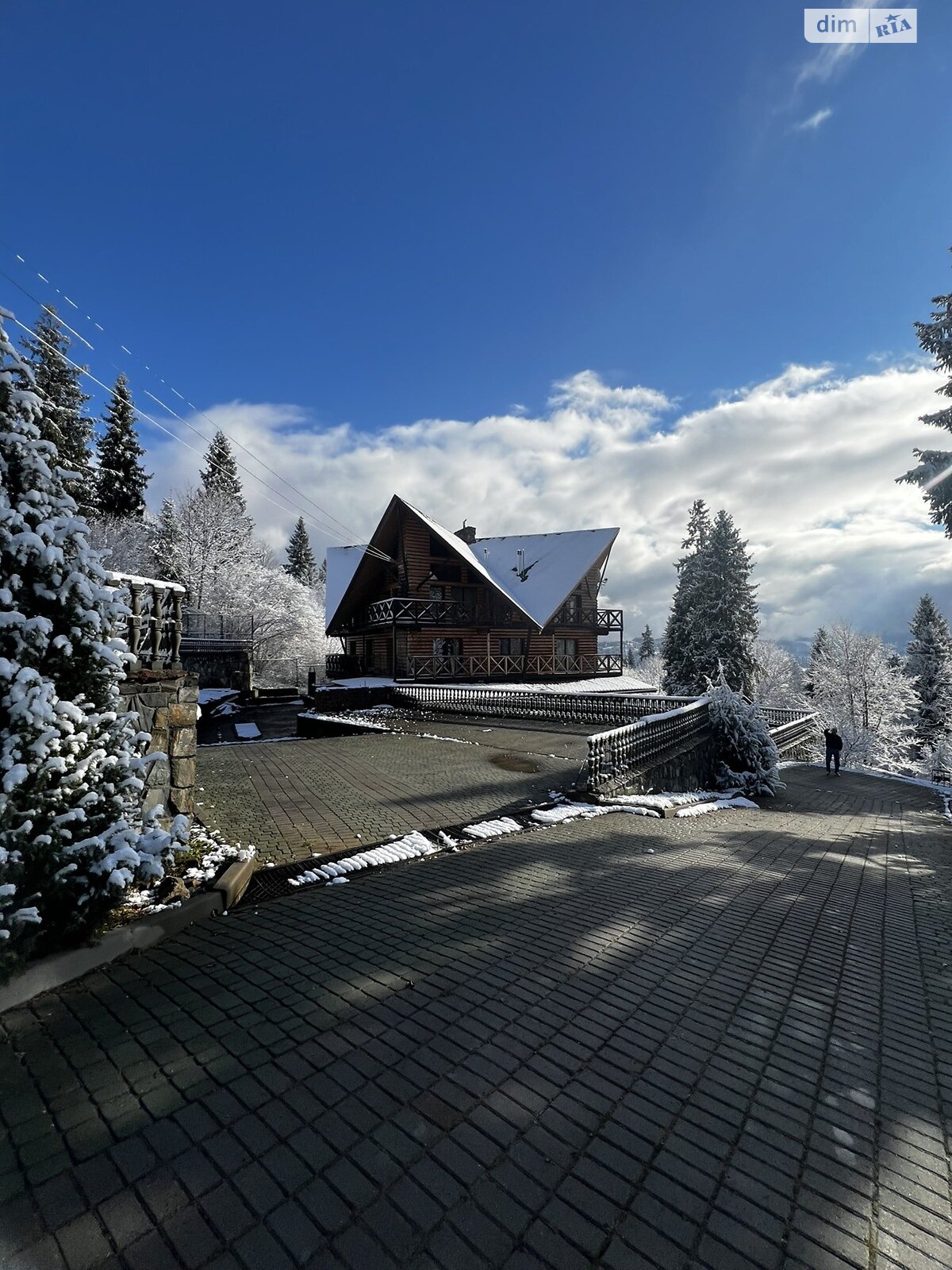 трехэтажный дом беседка, 461.9 кв. м, кирпич. Продажа в Славском фото 1 трехэтажный дом беседка, 461.9 кв. м, кирпич. Продажа в Славском фото 1