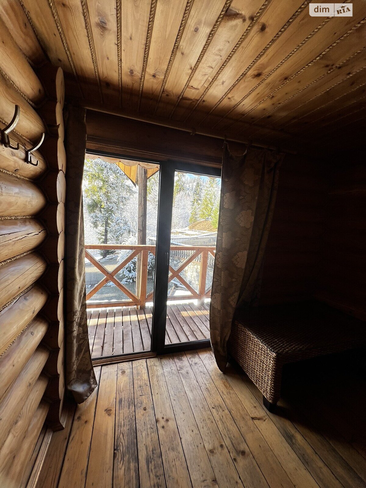 трехэтажный дом беседка, 461.9 кв. м, кирпич. Продажа в Славском фото 1 трехэтажный дом беседка, 461.9 кв. м, кирпич. Продажа в Славском фото 1