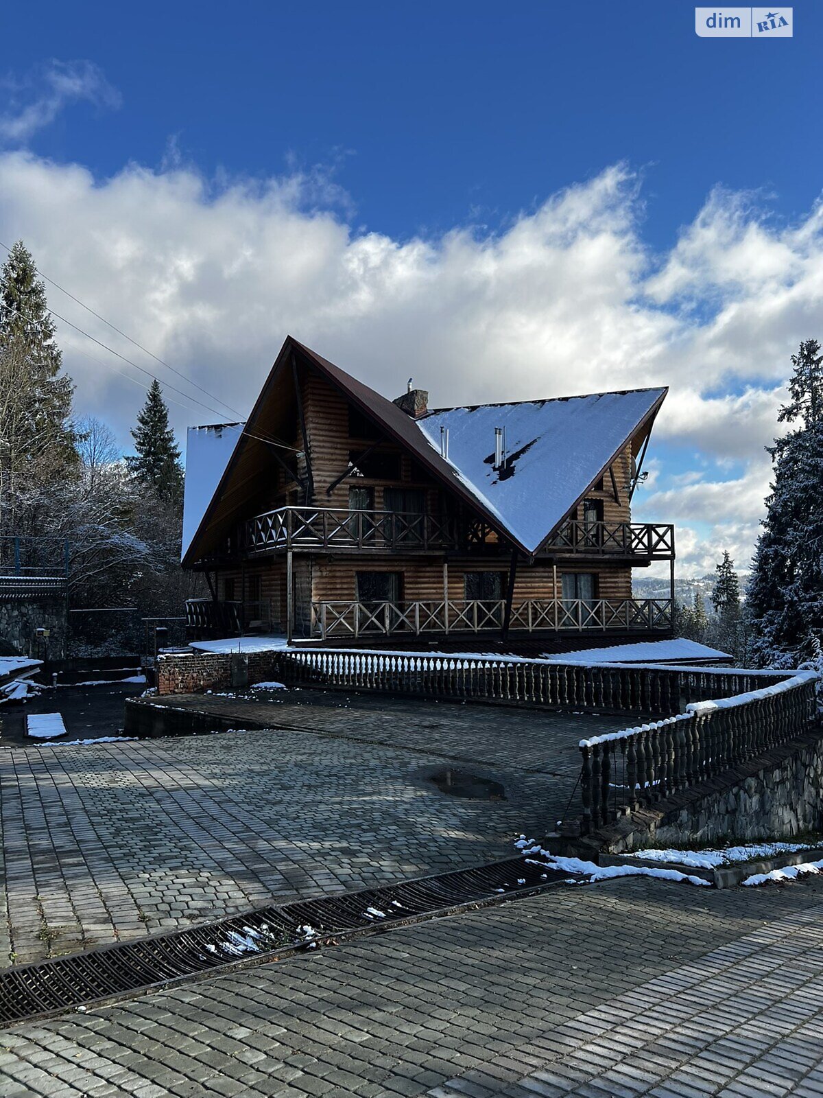 трехэтажный дом беседка, 461.9 кв. м, кирпич. Продажа в Славском фото 1 трехэтажный дом беседка, 461.9 кв. м, кирпич. Продажа в Славском фото 1